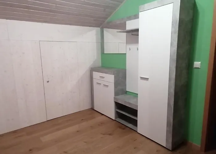 Stiegengraben Apartman *